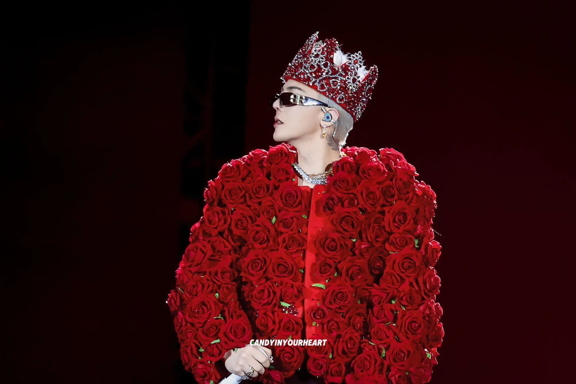 Vừa xác nhận đến Việt Nam, "ông hoàng Kpop" G-Dragon đã "gây bão"