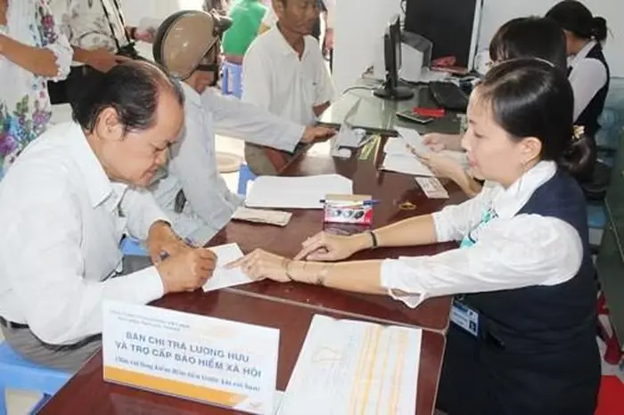 Tin vui cho cán bộ công chức có 20 năm công tác, nghỉ hưu trước tuổi có thể được nhận trợ cấp lên tới 60 tháng lương