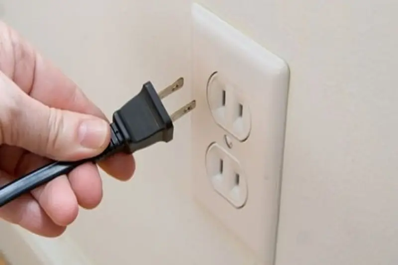 5 thiết bị ngốn điện số 1, mùa hè càng phải nhớ rút phích cắm ra kẻo cuối tháng hóa đơn tăng vọt