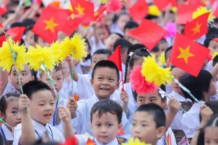 Từ năm 2026: Cả nước tuyển sinh lớp 1, lớp 6 theo nguyên tắc 'nhà gần trường'