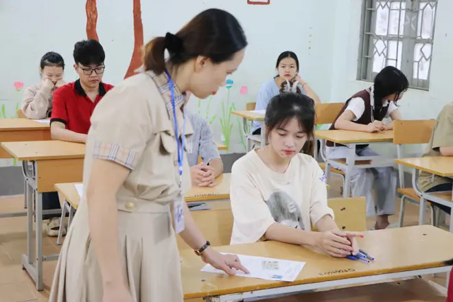Đề xuất giáo viên trường chuyên nhận thu nhập tăng thêm, lên tới 23 triệu/tháng