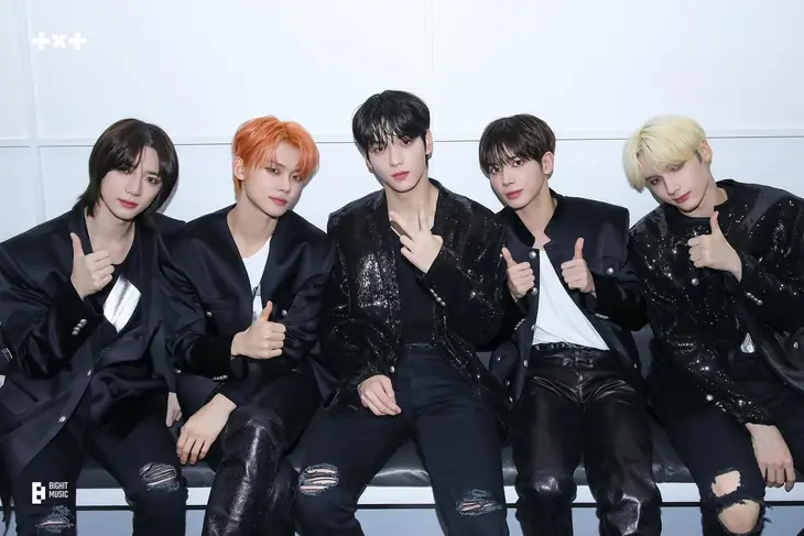 Thần tượng K-pop không muốn thắng cúp tuần vì sợ hát live