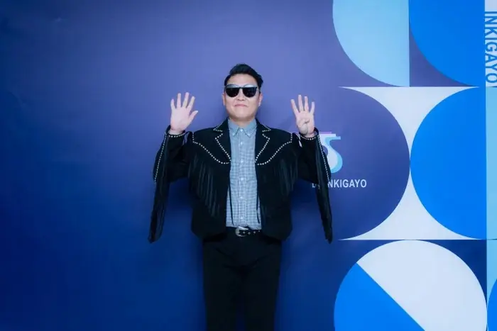 5 MV solo Kpop được xem nhiều nhất mọi thời đại: PSY xứng danh huyền thoại!